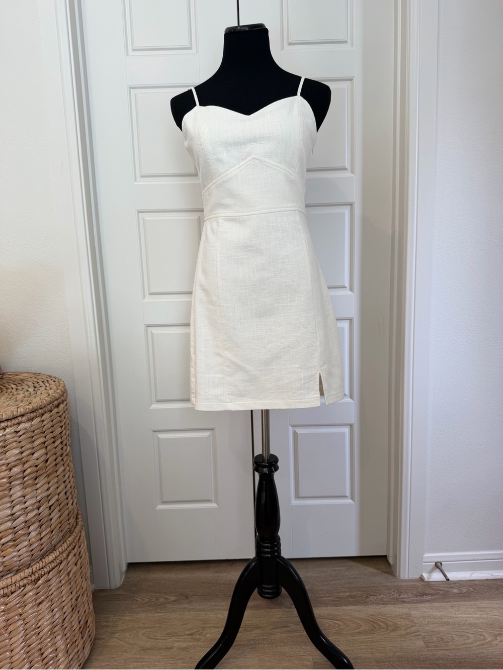 GREY LAB Cream Linen Blend Mini Dress with Spaghetti Straps | Size M